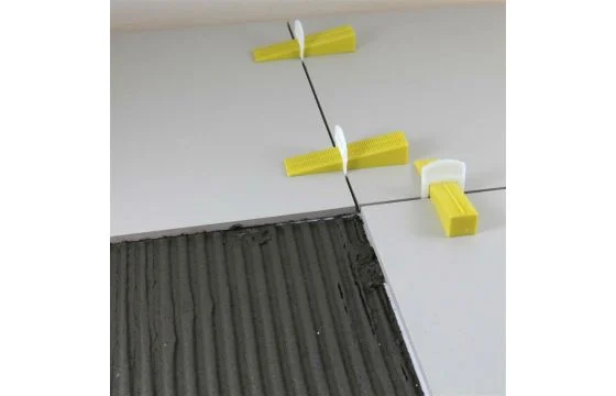 Gehock nivelues pllakash 2mm 100 pc